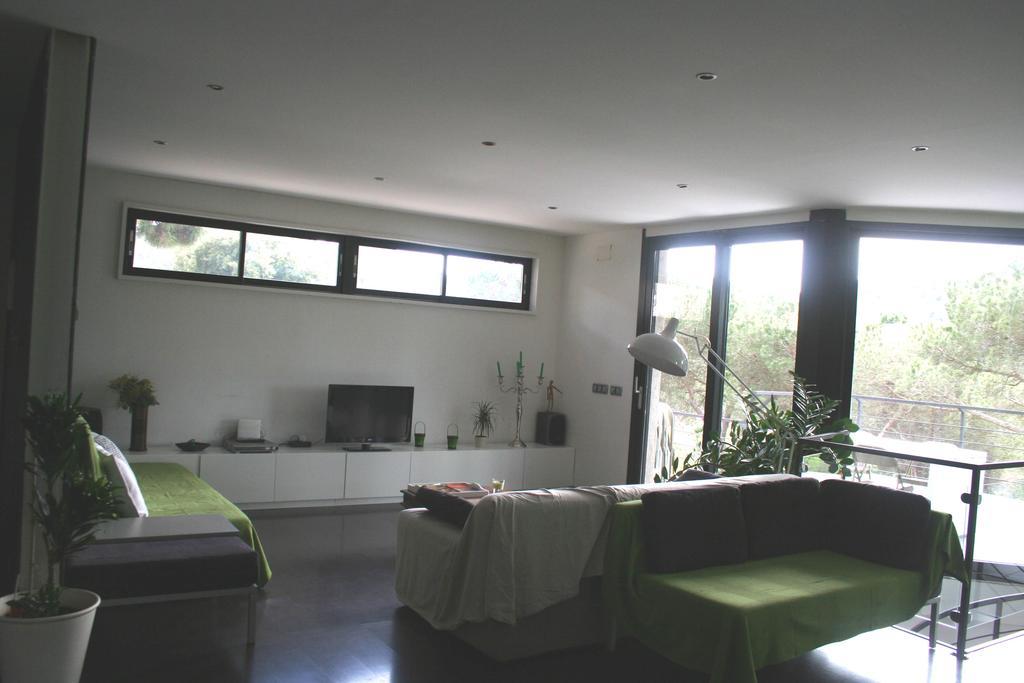Casa Ceca De La Playa Y Barcelona, Con Piscina Climatizada Y Jacuzzi Villa Vallromanes Oda fotoğraf