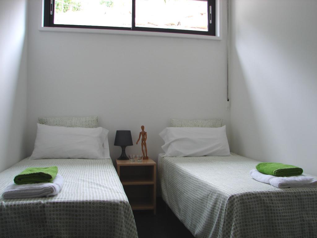 Casa Ceca De La Playa Y Barcelona, Con Piscina Climatizada Y Jacuzzi Villa Vallromanes Oda fotoğraf