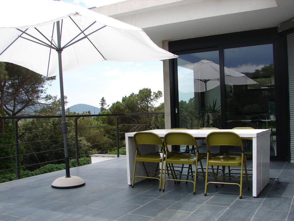 Casa Ceca De La Playa Y Barcelona, Con Piscina Climatizada Y Jacuzzi Villa Vallromanes Oda fotoğraf